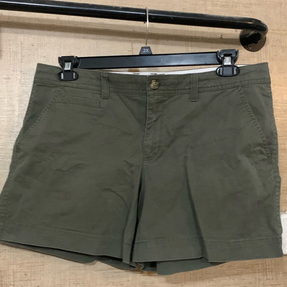 Size 12 Old Navy women’s  shorts